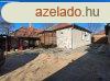 Elad hrom szobs csaldi hz Trkszentmiklson az Alvgen