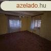 Monor kzpontban feljtand, bontand hz 1005 m2 tel