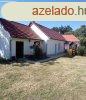 Elad feljtott csaldi hz Andocson