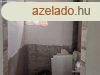 Elad Keszthelyen egy j pts iroda vagy zlethelysg.