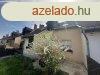 ESZE TAMS UTCAI 2,5 SZOBS LAKS 60 M2-ES TELEKKEL