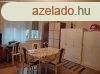 Els emeleti tgla laks garzzsal egytt elad