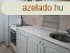 Elad 52 nm-es Feljtott Tglalaks Pcs Belvros 