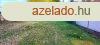 Szntdon a rvhez kzel telek elad