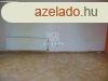 Elad zlethelyisg Kecskemt, 	Buszplyaudvar kzelben