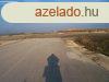 13 hektros terlet elad az M6.autplya mellett!