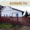 Feljtott csaldi hz elad Abdszalkon.