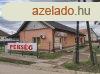 Elad napelemmel elltott zleti ingatlan Jszkisr kzpontj