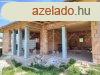 Velencn j pts, modern csaldi hz elad - Velence