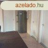 Elad tgas csaldi hz zlethelyisggel Sifok szvben.