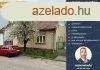 Kaposvron a Laborfalvy utcban elad egy feljtand tgla