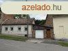 Kaposvr belvrosnak szvben elad egy, 97,7 m2-s nappali 