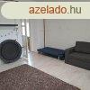 Monor kzpontjtl nem messze 53 m2-es, 2 szobs hzr