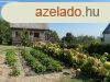 Pomzon, Meselin csaldi hz elad