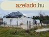 Elad csaldi hz cs, 	Szabadsg u.