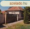 Elad csaldi hz Gara, 	Tncsics Mihly utca