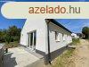 Elad csaldi hz Balatonszemes, 	Balatoni nyugalom, modern 