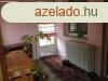 Elad 110 nm-es Csaldi hz Akaszt Dvcs part krnyke 