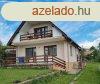 Balatonalmdiban kt lakegysges csaldi hz elad!