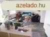 Feljts befejezse eltt ll, impozns csaldi hz Vonyar