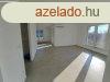 Elad Petfivrosban egy fldszintes kialakts, 3 szobs, 