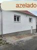Elad 85 nm-es Feljtott Csaldi hz Pcs Belvros 
