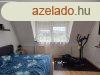 Elad 61 nm-es Feljtott Panellaks Debrecen Derk utca  
