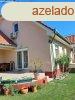 Csaldi hz Ceglden a belvros kzelben elad!