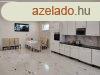 Elad 104 nm-es Csaldi hz Cegld