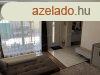 Elad feljtott csaldi hz Nyregyhza kertvrosi rszn, 