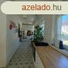 Elad csaldi hz Vecss, 	Kzponti rsz