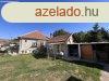 Elad 90 nm-es Feljtott Csaldi hz Sarkad