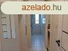 Elad 35 nm-es Feljtott Panellaks Nyregyhza szl utca