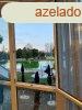 Komromban az Aqua hotel szomszdsgban kt egyms melletti