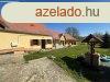 Elad csaldi hz Tmrd, 	F utca