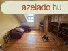 ESZE TAMS UTCAI 2,5 SZOBS LAKS 60 M2-ES TELEKKEL