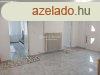 Elad feljtott hz, Izskon