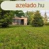 Elad belterleti telek j mobilhzzal! - Balatonboglr