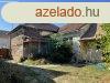 Eleken feljtand csaldi hz a kzpontban elad