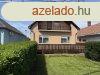 Abajsznt egyik legkivlbb rszn feljtott csaldi hz 