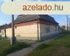 Elad csaldi hz Nagybaracska, 	Dzsa Gyrgy t