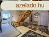 Rszben feljtott tbb genercis csaldi hz Balatonboglr